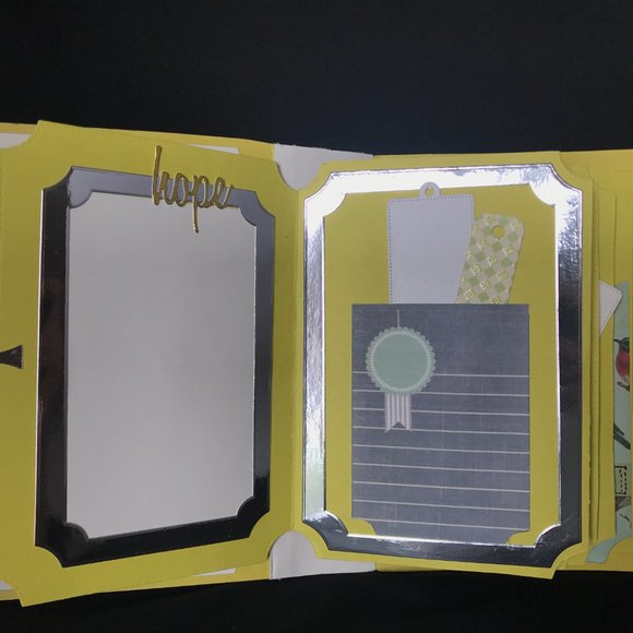 Photo Album | Family Photo Album - Picture 3 of 5